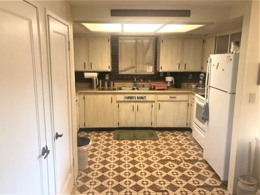 16 Main St. Commercial & Residential Haines Real Estate