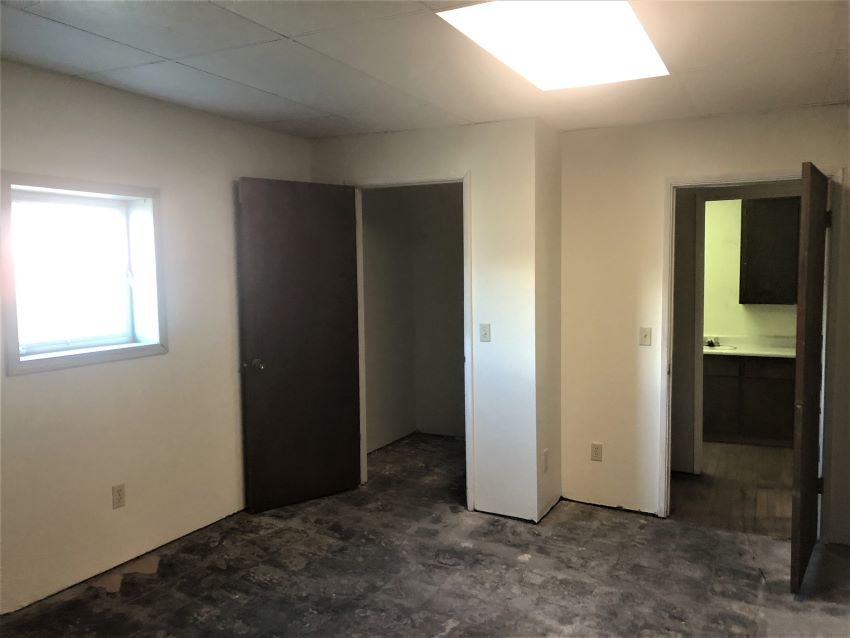 16 Main St. Commercial & Residential Haines Real Estate