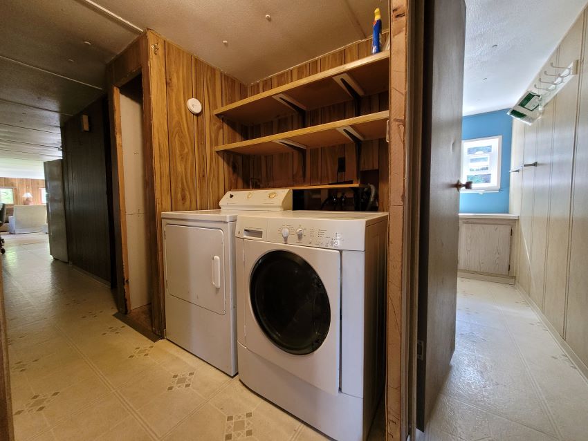 11 McPhetres Rd. Haines Real Estate